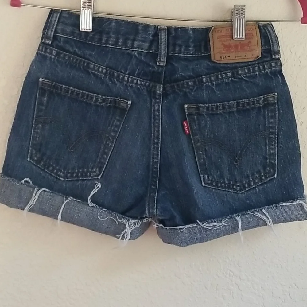 Levis excellent use